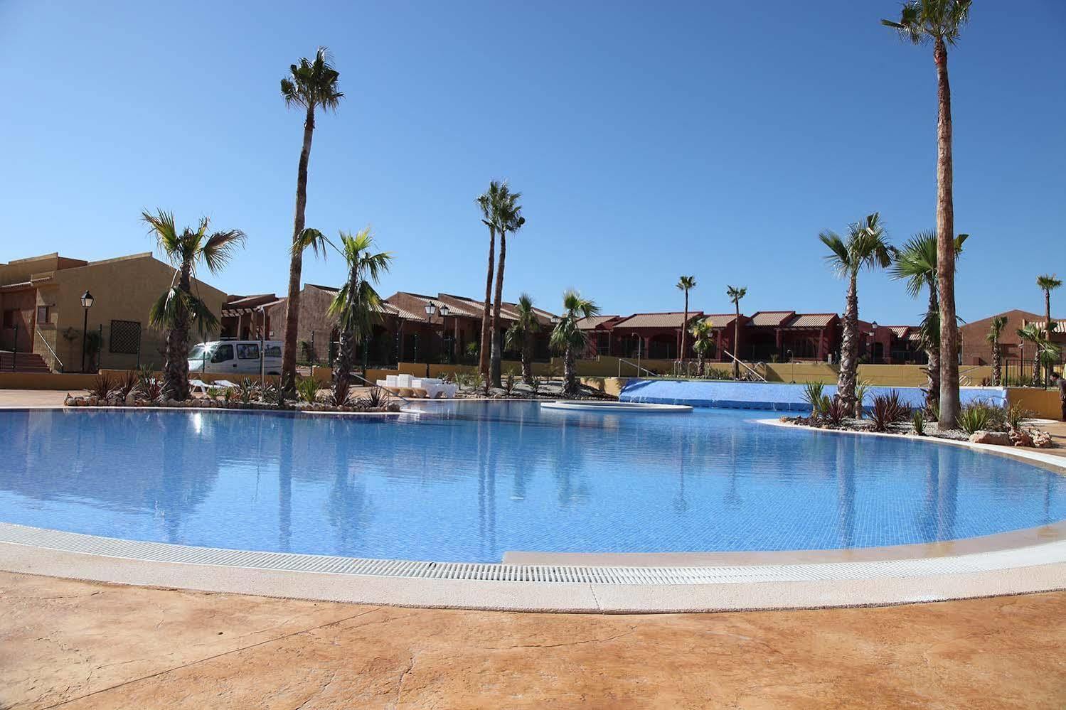 סנטה פולה Santara Resort And Spa מראה חיצוני תמונה